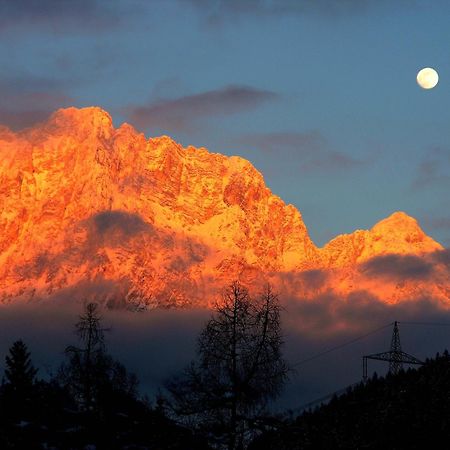 Zugspitz-Arena Fewo Haus Schachtkopf บีเบอร์เวียร์ ภายนอก รูปภาพ