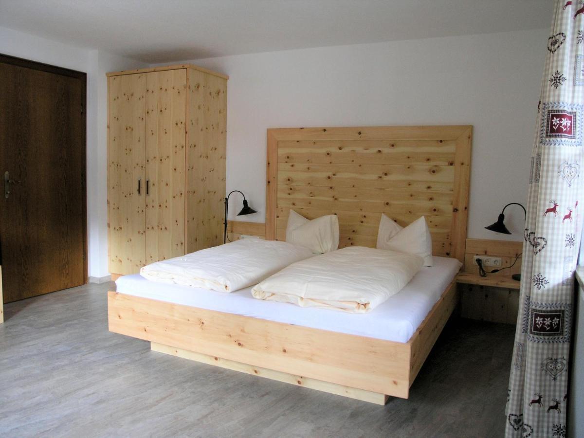 Zugspitz-Arena Fewo Haus Schachtkopf บีเบอร์เวียร์ ภายนอก รูปภาพ