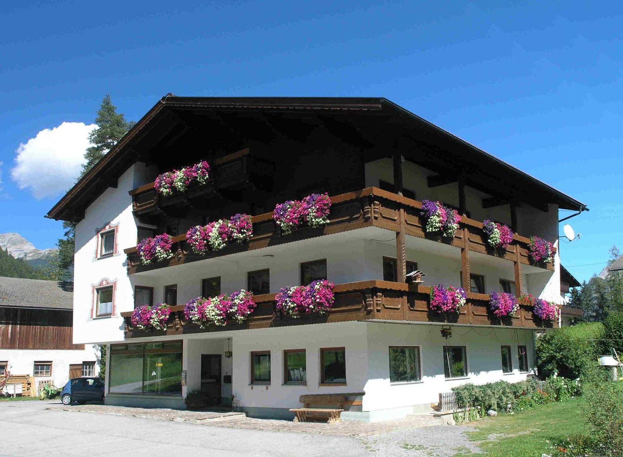Zugspitz-Arena Fewo Haus Schachtkopf บีเบอร์เวียร์ ภายนอก รูปภาพ